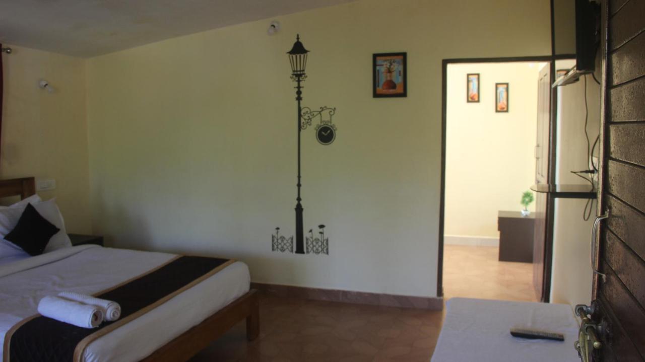 Kollanoor Guest House Мадикери Экстерьер фото