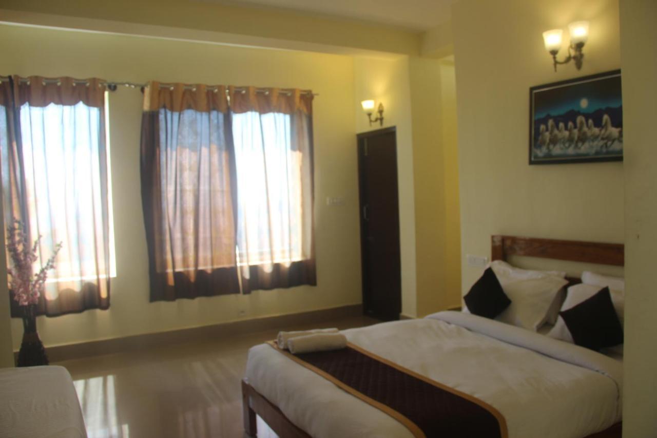 Kollanoor Guest House Мадикери Экстерьер фото